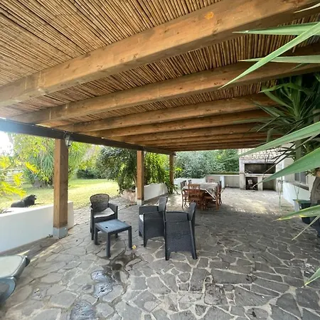 Prázdninový dům Roy House