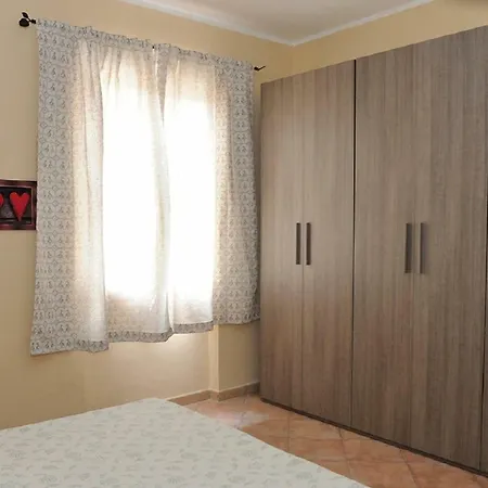 Prázdninový dům Roy House