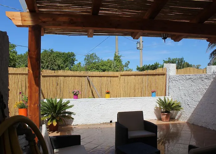 Roy House Дом отдыха Альгеро